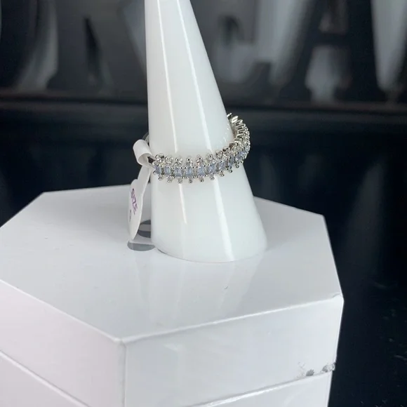 Bomb Party Ring, size 9 - Picture 2 of 3